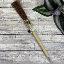 Load image into Gallery viewer, Alter Broom Pen