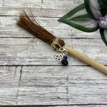 Load image into Gallery viewer, Alter Broom Pen