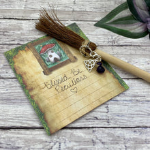Load image into Gallery viewer, Alter Broom Pen
