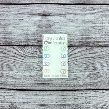 Load image into Gallery viewer, Mini Hearts Paperclip Set